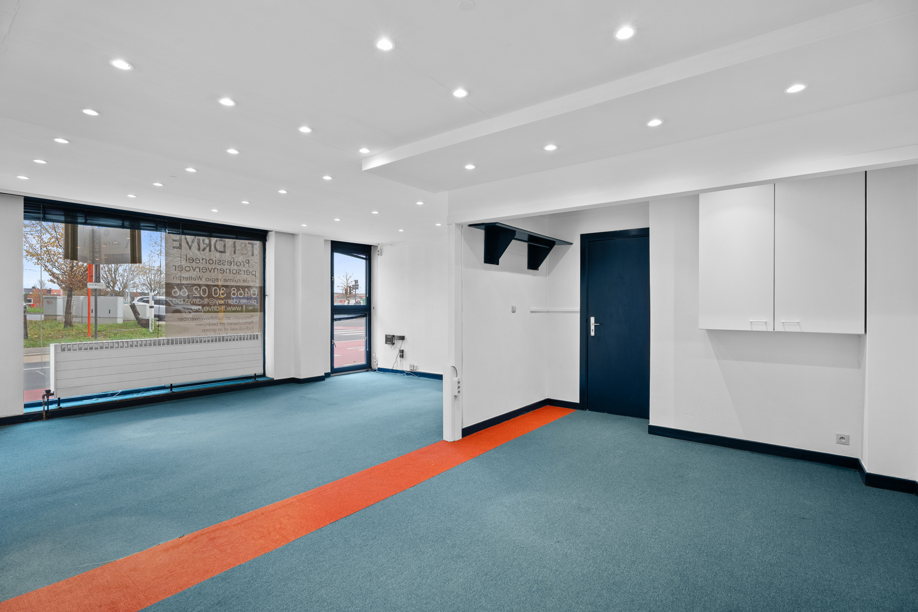 Commercial for sale in Wetteren - photo 2