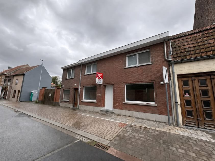 House for sale in Roeselare