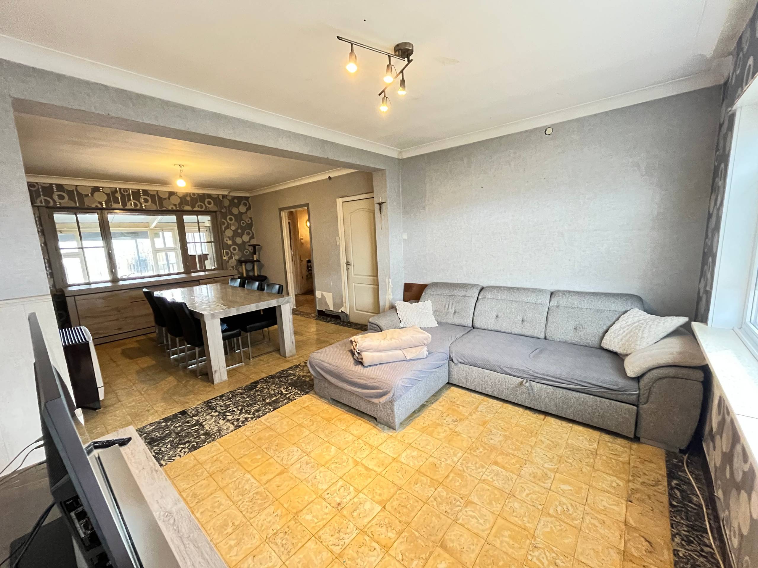 House for sale in Roeselare with 3 bedrooms - photo 3