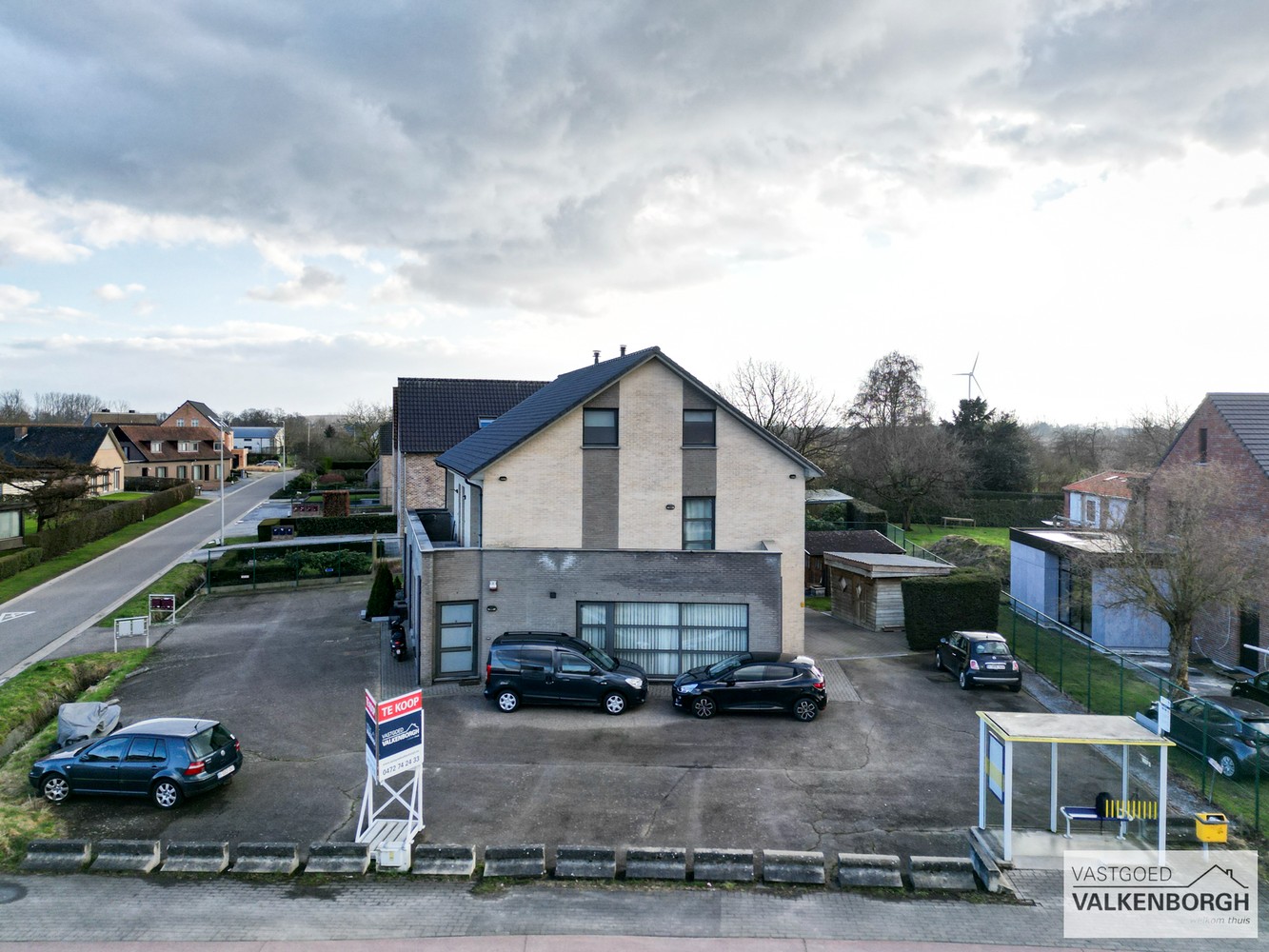 Twee appartementen in één aankoop – investeringskans in kleinschalig gebouw te Diepenbeek - foto 1