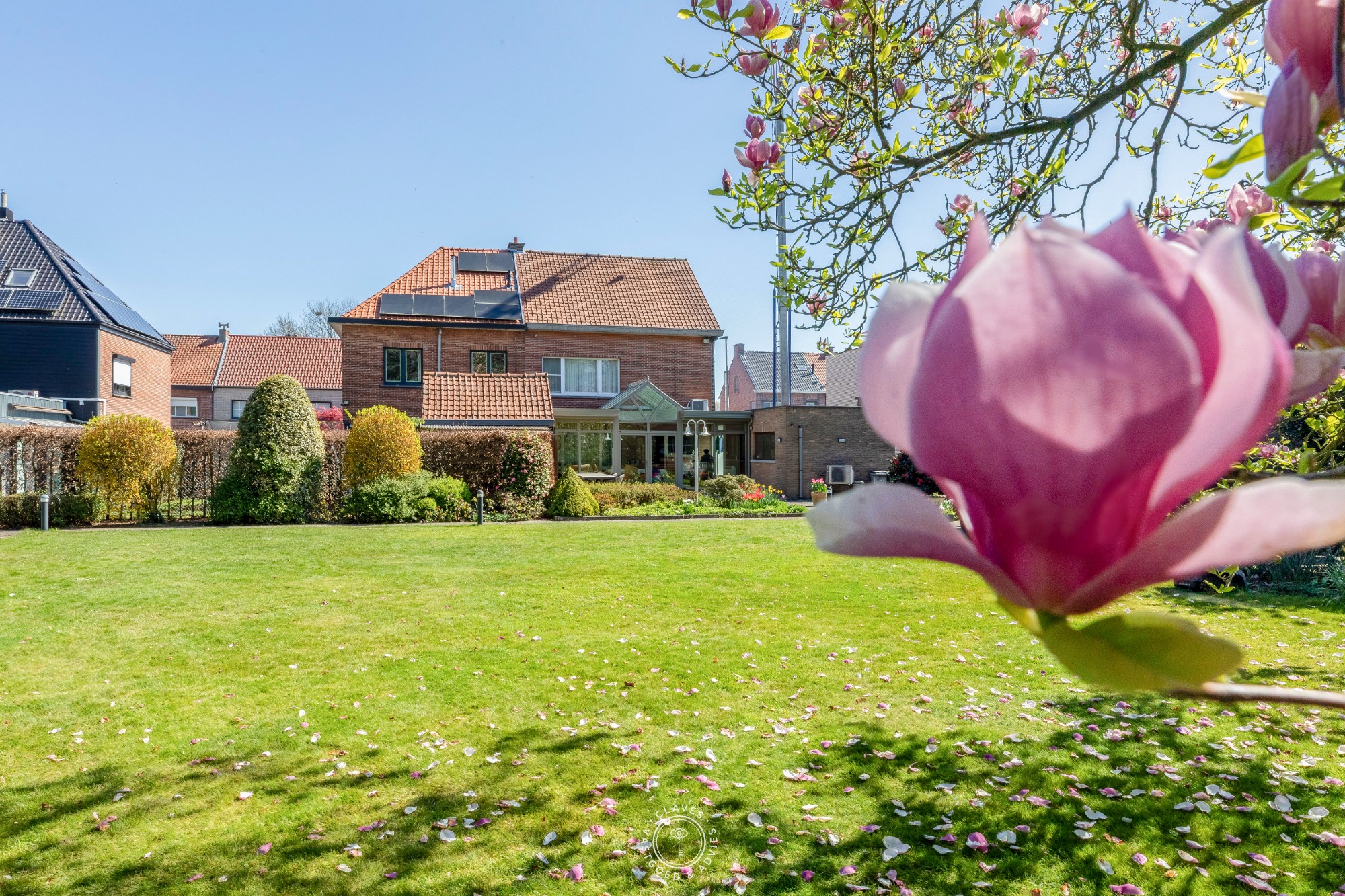 Ruime woning met een betoverende tuin - foto 3