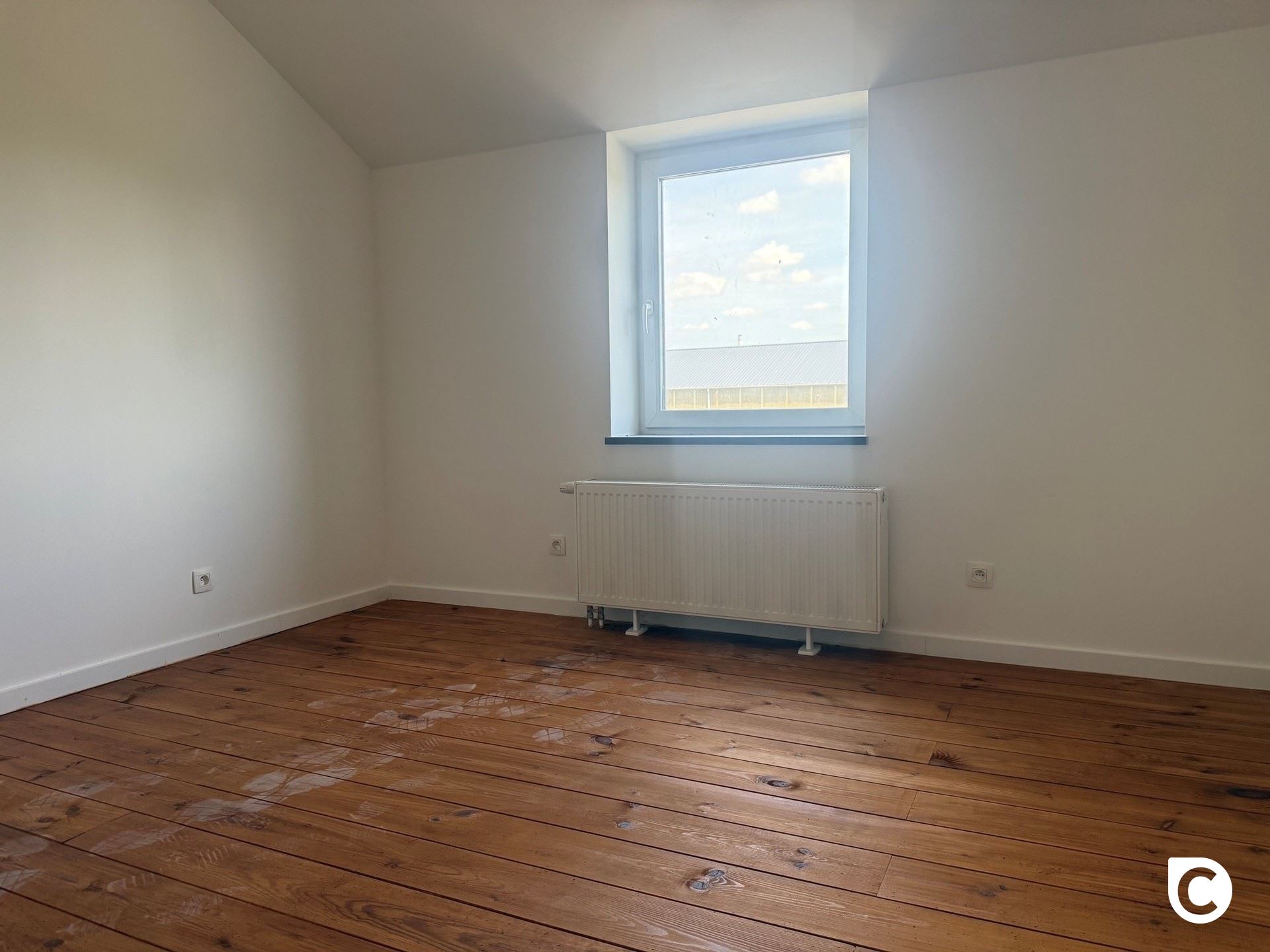 Te renoveren woning met tal van mogelijkheden - foto 4