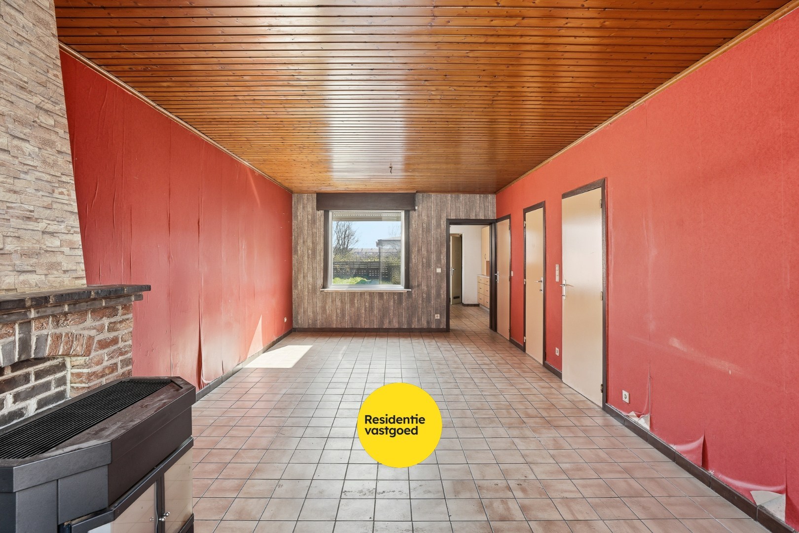 Te renoveren woning in centrum Eernegem - foto 4