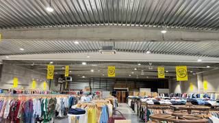 Dit handelspand is strategisch gelegen langs de bedrijvige Hasseltweg. Via de steenweg is er een snelle aansluiting op de de E314 richting...