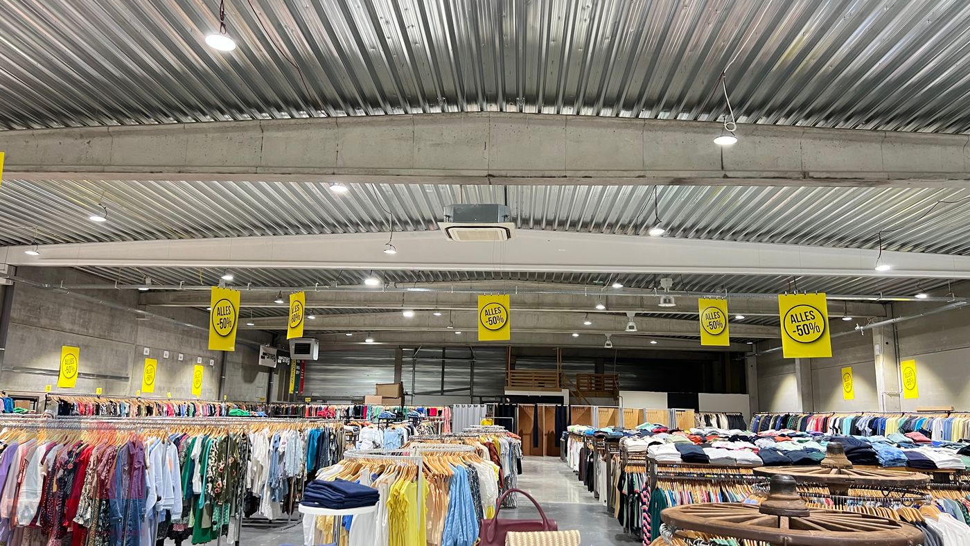 Commerciële ruimte van 924 m² met uitstekende visibiliteit - foto 3