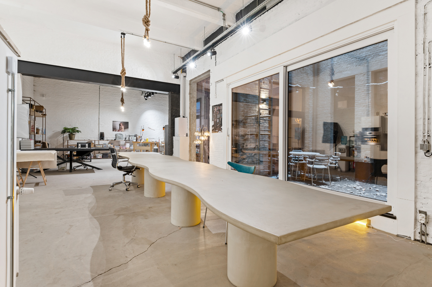 Commercial for sale in Antwerp - photo 1