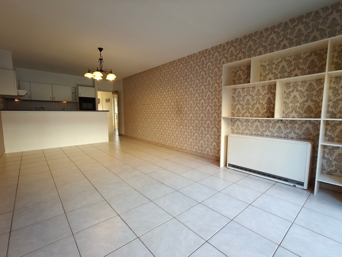 Centraal gelegen, ruim 2 slaapkamerappartement op wandelafstand van de Zeedijk. - foto 4