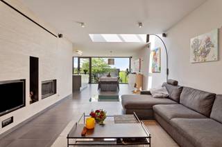 Deze magnifieke eigendom met hoge afwerkingsgraad en enkele praktische eyecatchers door architect Deviane is de perfecte woning voor wie op zoek...