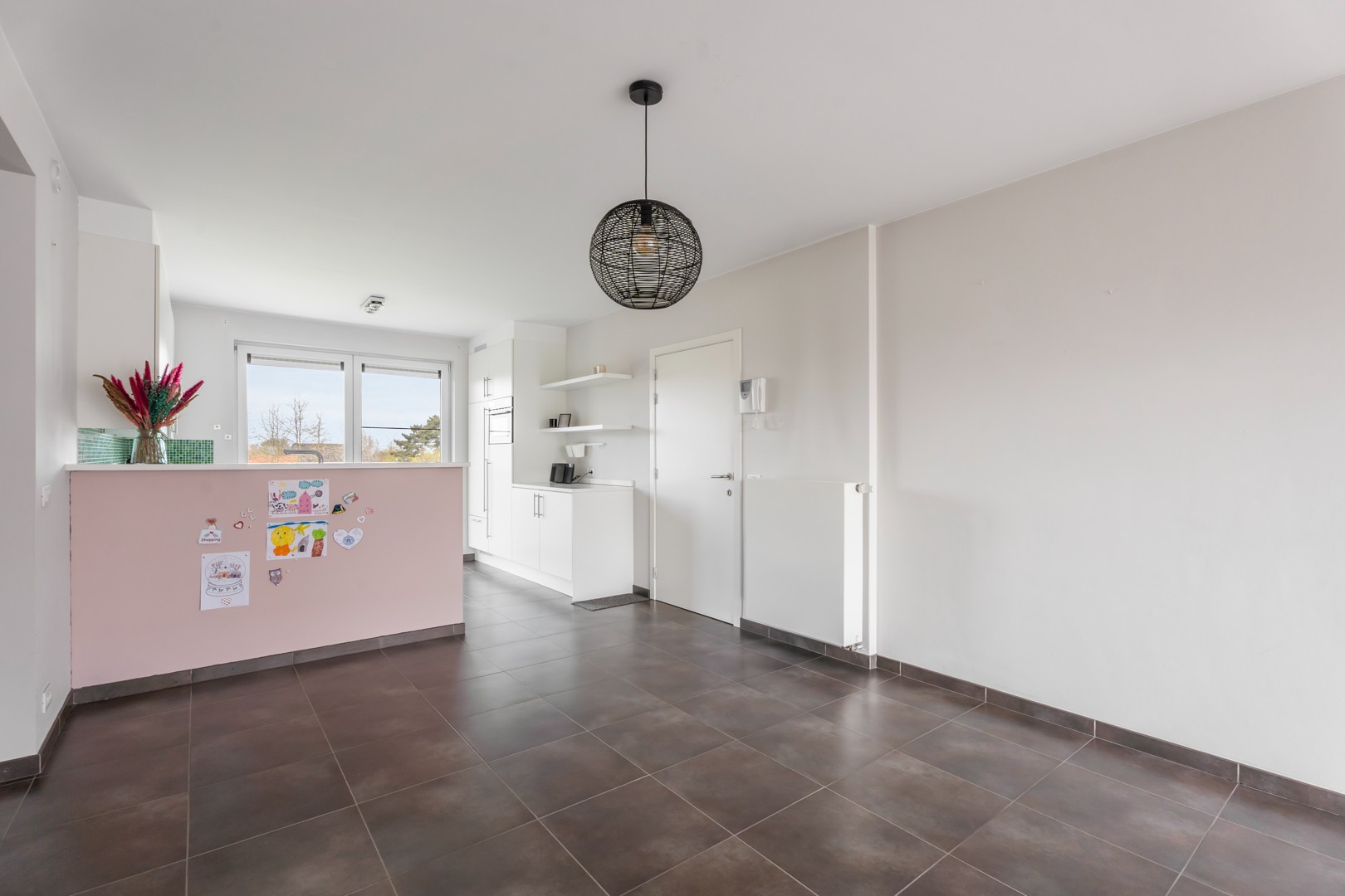 Recent appartement met twee slaapkamers en zonneterras op wandelafstand van centrum Tielt! - foto 4