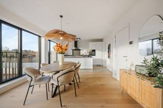 BEZOEKMOMENT ZATERDAG 31/01 VAN 9 TOT 12U. SCHRIJF JE IN VIA ONZE WEBSITE.In Sint-Niklaas bieden wij dit recent en hoogwaardig afgewerkt...