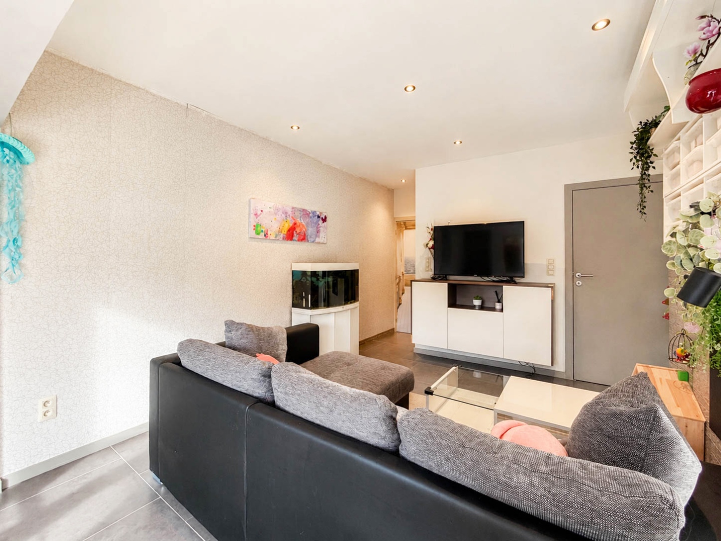 Te koop, gerenoveerde woning met stadstuin in hartje Zottegem! - foto 5