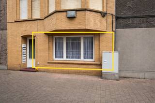 Gelijkvloers appartement met terras op ± 50 m van de zeedijkAangenaam gelijkvloers appartement op een uitzonderlijke ligging vlak bij de zeedijk. De...