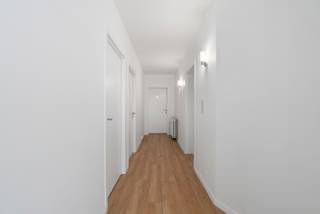 Te koop: gelijkvloers handelspand in het centrum van Zaventem, op een zichtbare hoeklocatie.Dit gelijkvloers handelspand, gebouwd in 2009, ligt op...