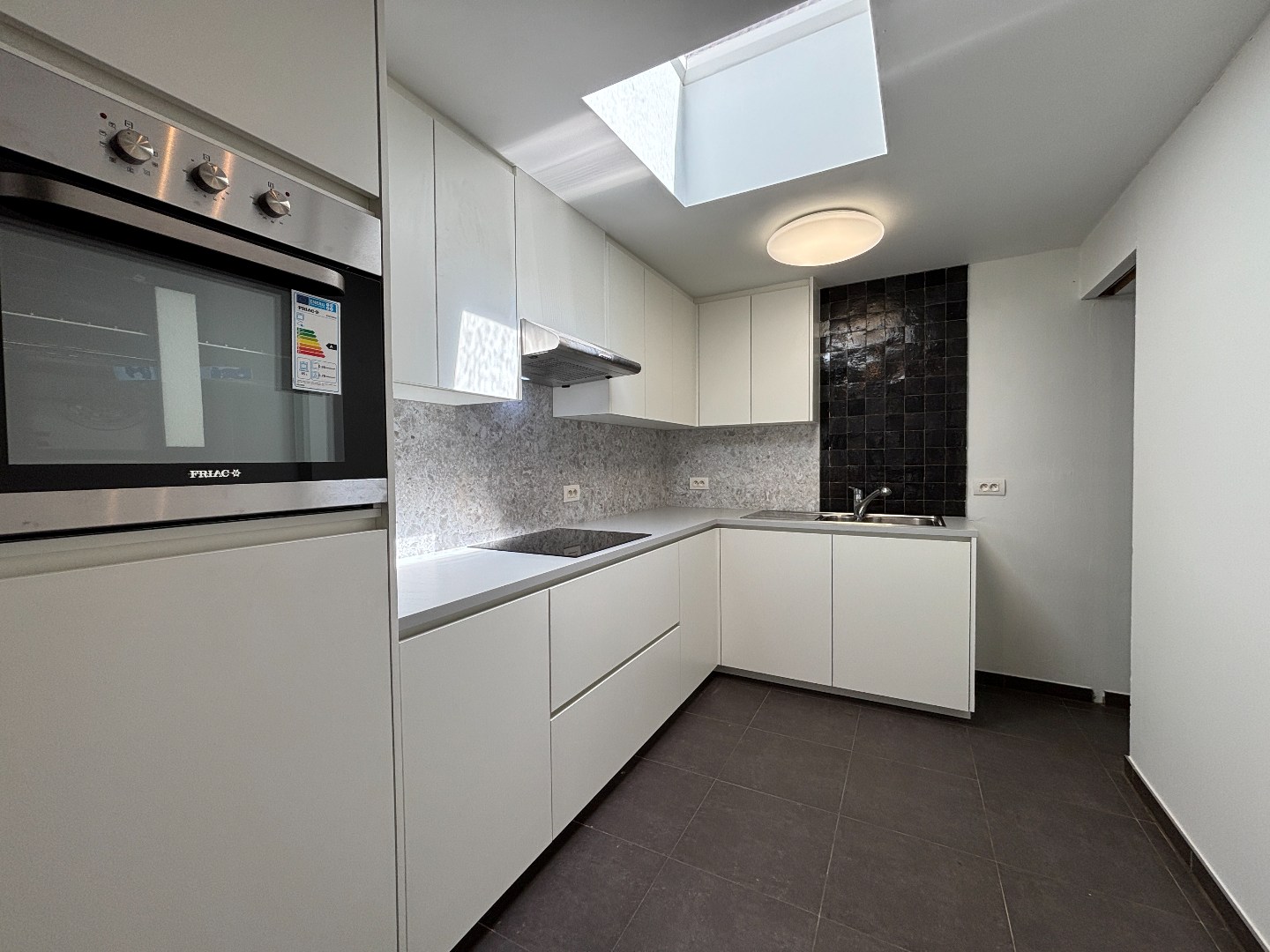 Gezellige en instapklare woning nabij het centrum van Tielt - foto 5