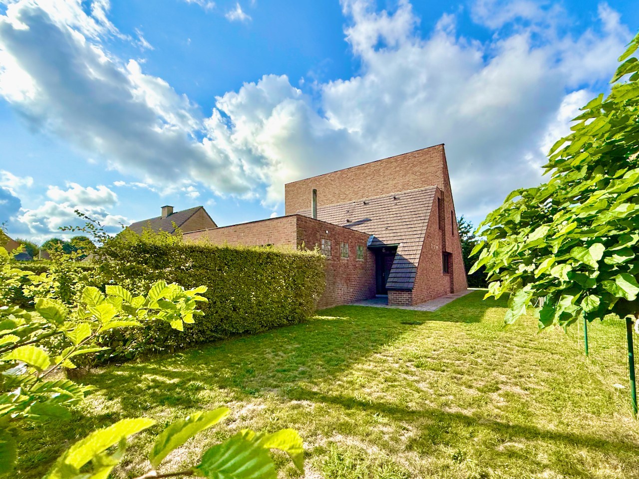 WIJS woonhuis op ideaal perceel van 738m² te Rieme ! - foto 1