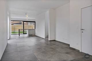 Voor meer info of om een bezoek in te plannen, contacteer Pieter via pieter.maes@homixx.be of via 016 199 345.Deze prachtige BEN-nieuwbouwwoning is...