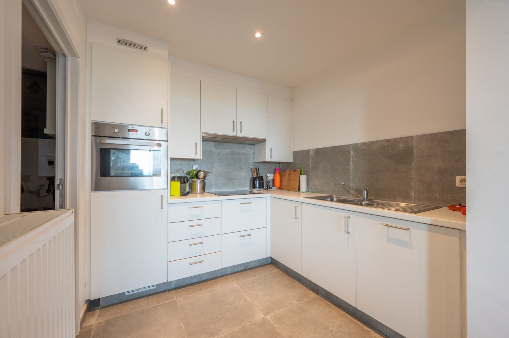 Instapklaar appartement met terras en autostaanplaats incl - foto 5