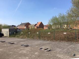 Zoek je een vaste parkeerplek vlak bij je woning of werkplek in Hasselt? Onze parkeerplaatsen liggen net buiten de binnenring, op wandelafstand...