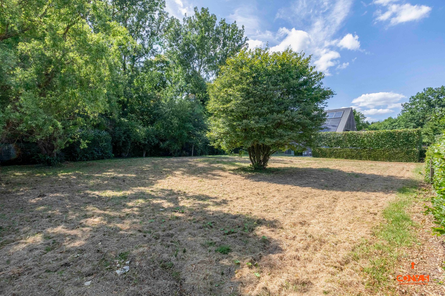 Residentiële bouwgrond zonder bouwverplichting - foto 1