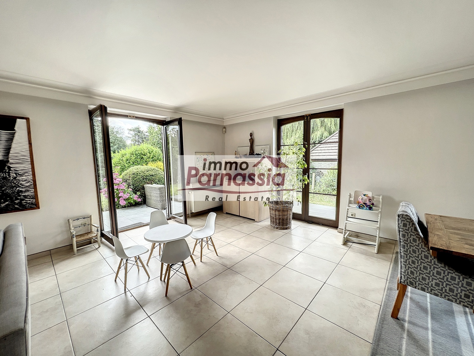 Ruime residentieel gelegen villa nabij de BSB - foto 3