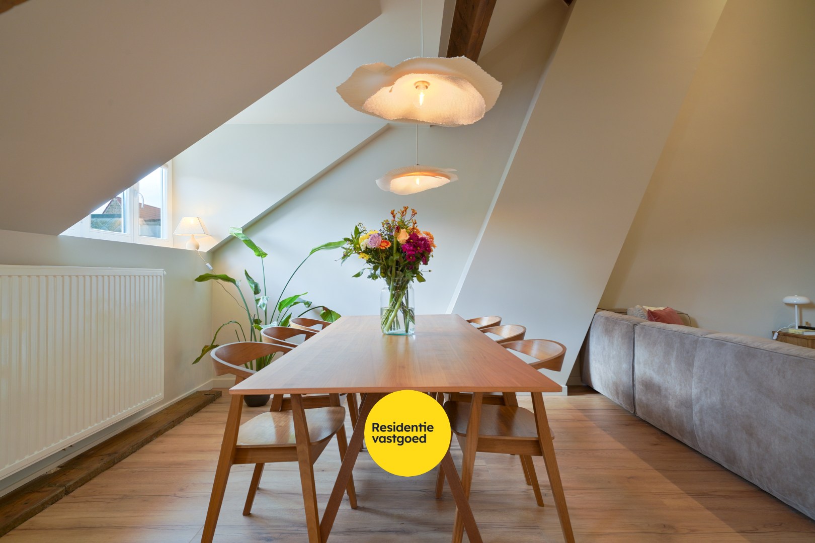 Stijlvol gerenoveerd appartement met karakter in het historisch centrum van Oostende - foto 4