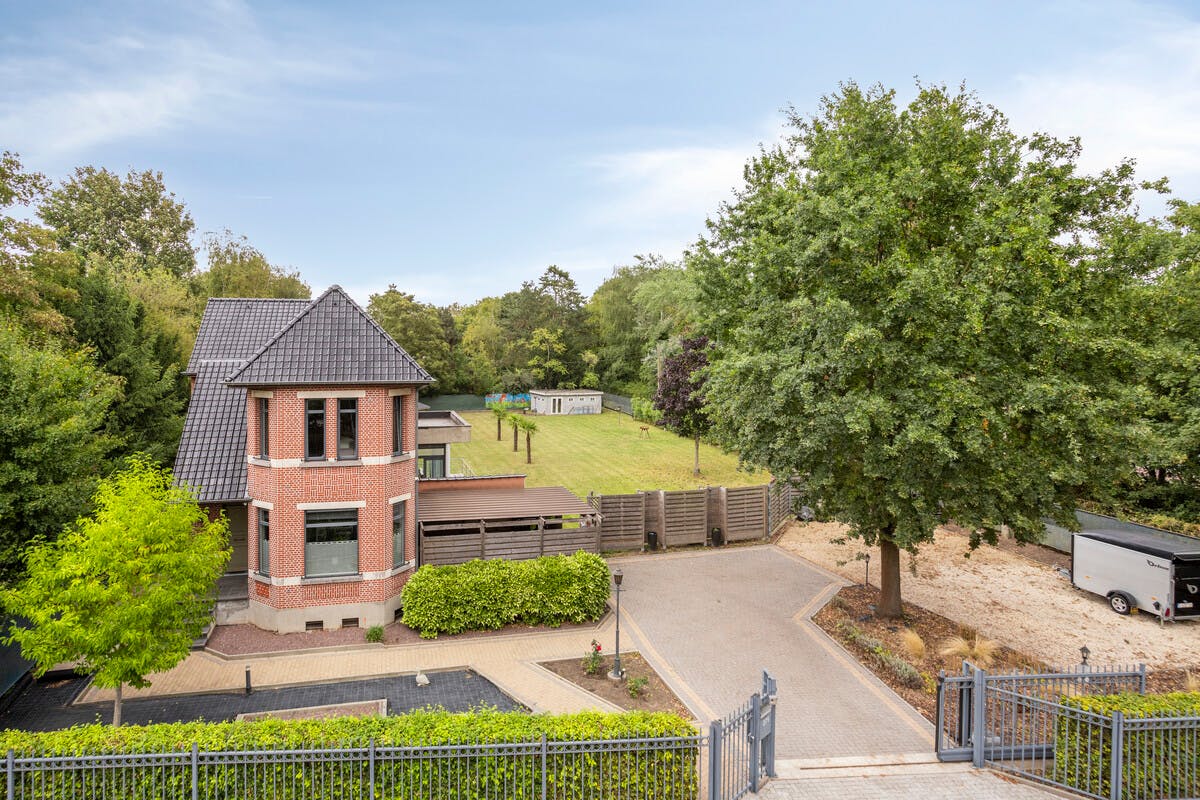 Karaktervolle villa met mooie tuin nabij het centrum van Mechelen - foto 2
