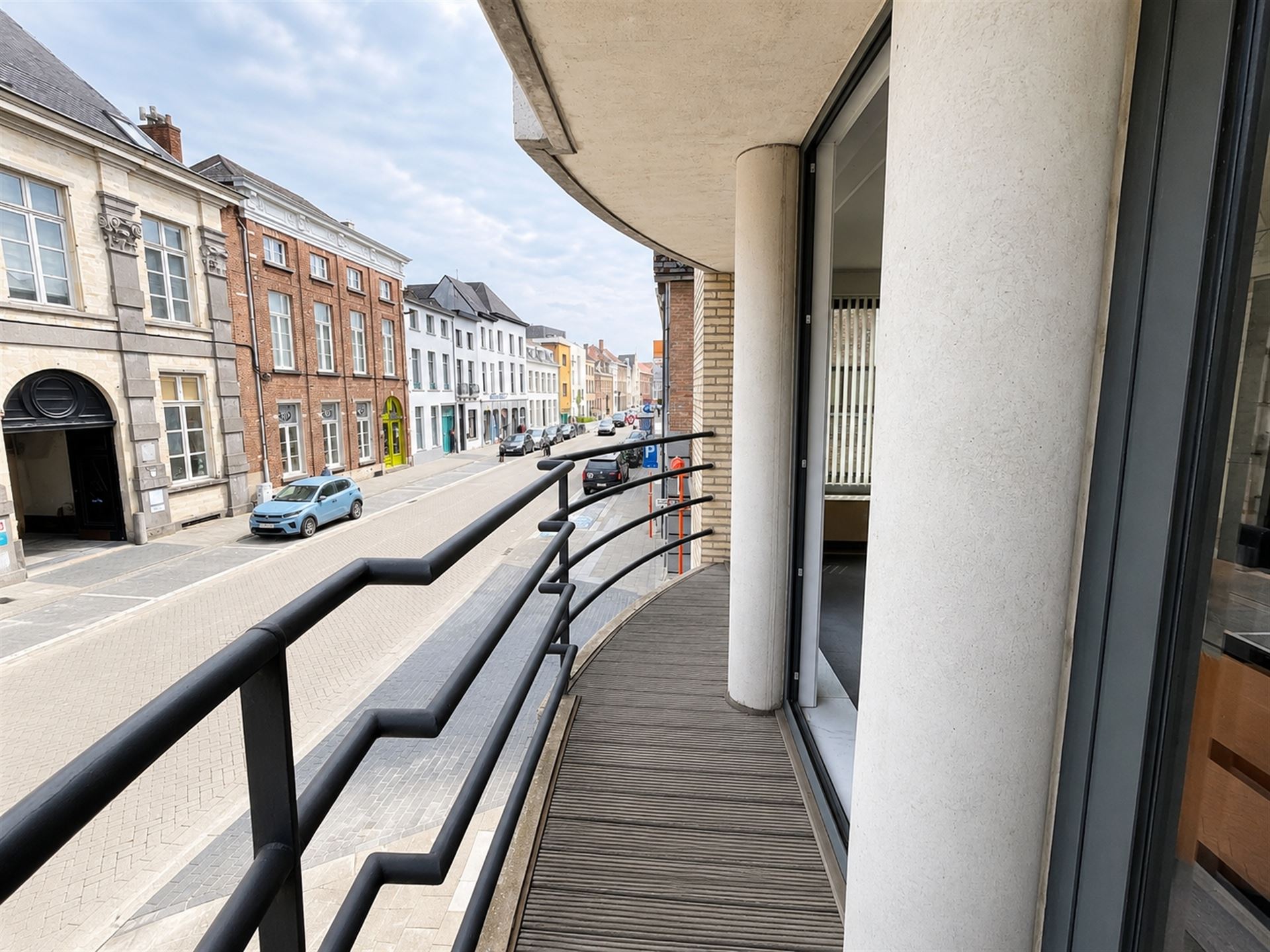 Ruim app. met 2 slpks, terras en garage in hartje Mechelen - foto 4