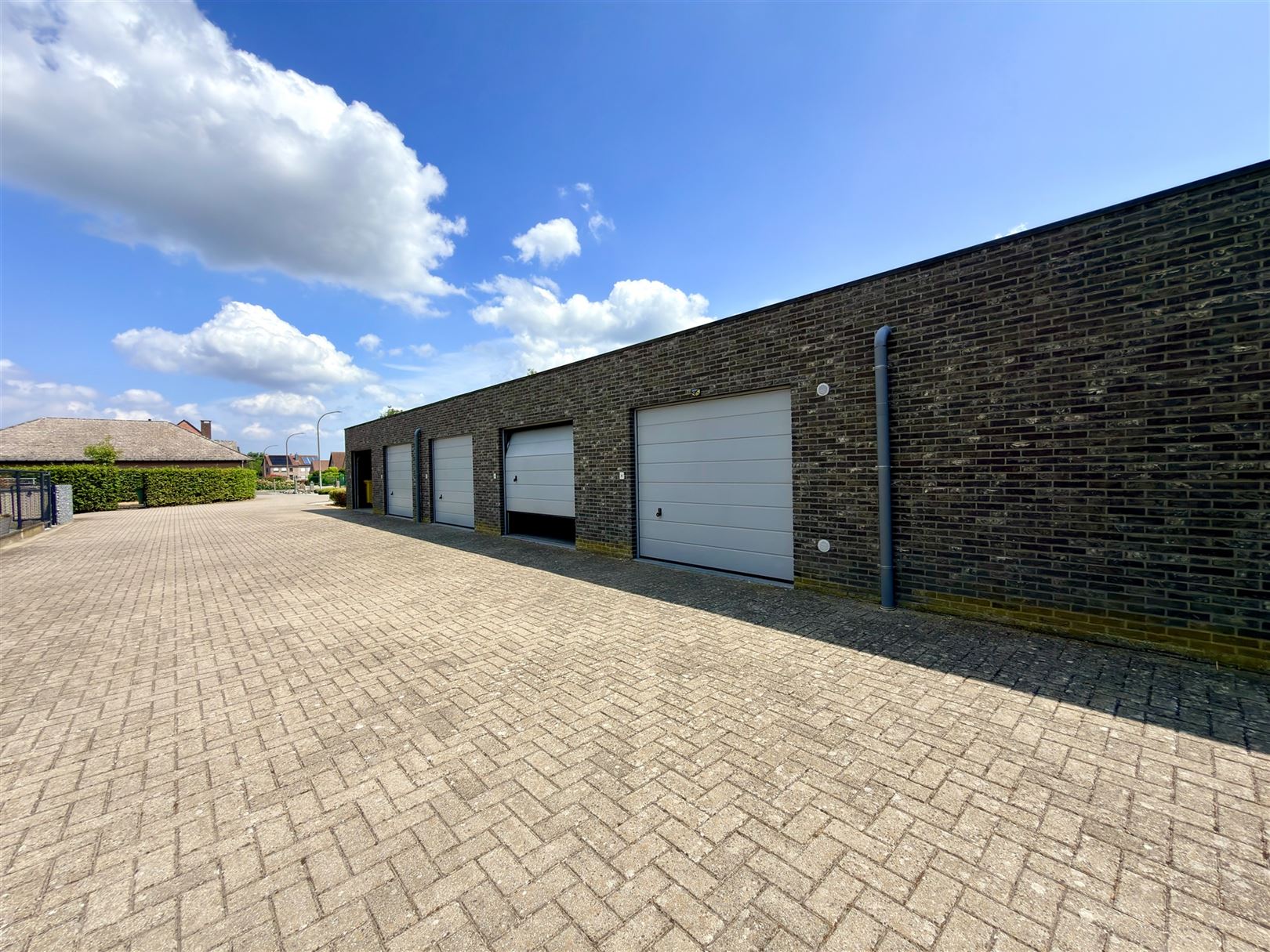 Garage for sale in Heist-Op-Den-Berg - photo 5