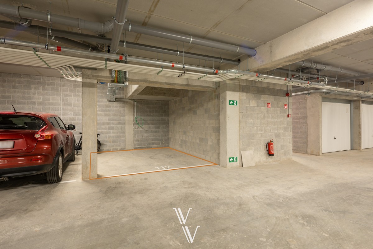 Garage for rent in Zoersel - photo 2