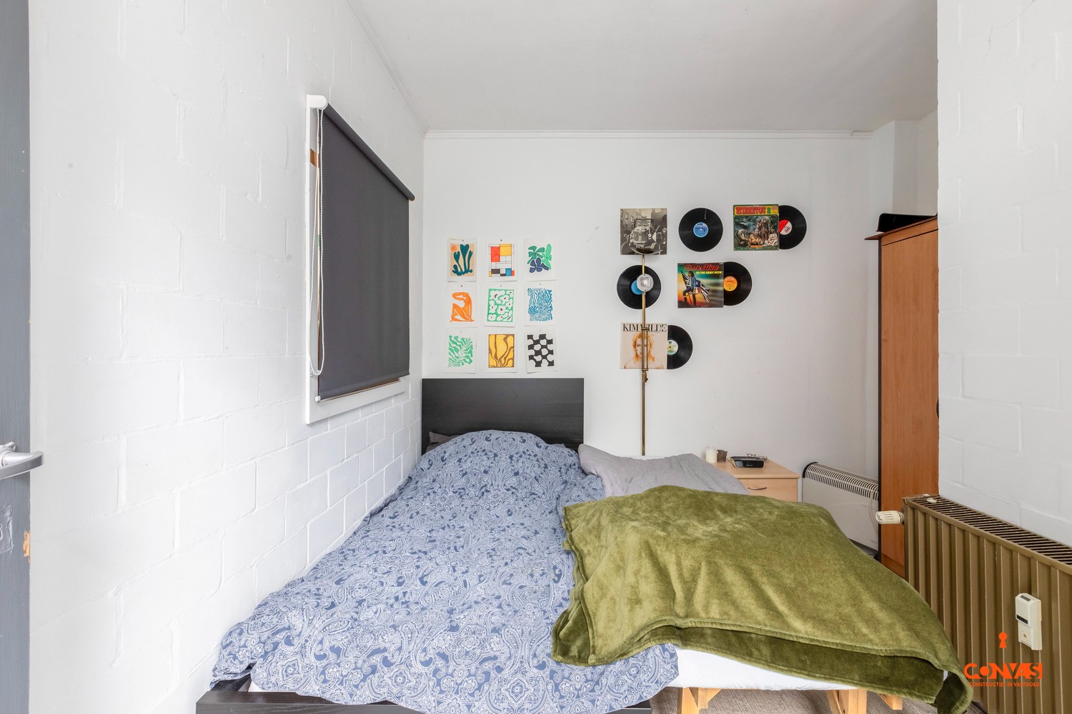 Opbrengsteigendom met één studio en vijf kamers - photo 2