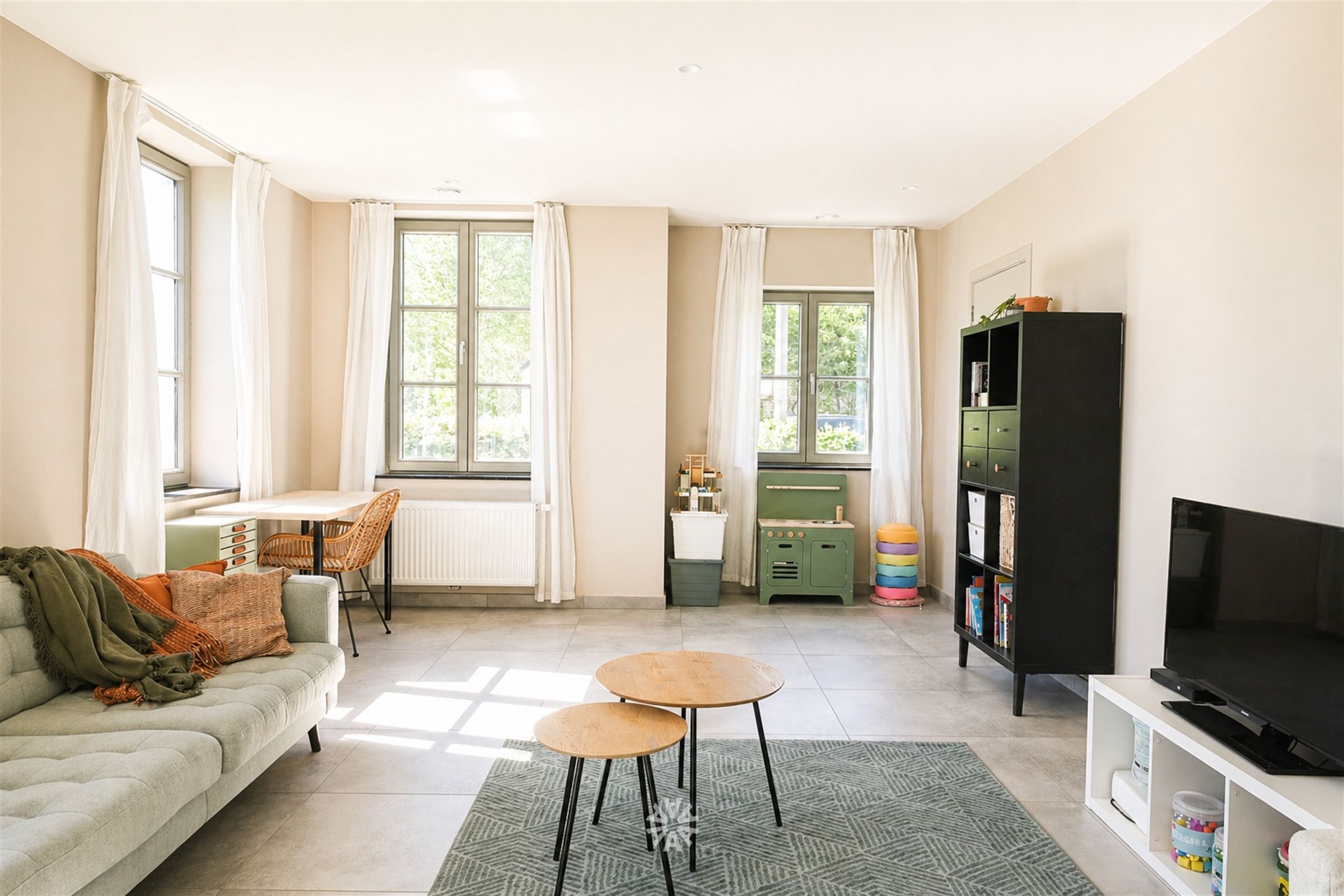 Knappe nieuwbouw woning met aangename tuin te huur in Nazareth-De Pinte - foto 2