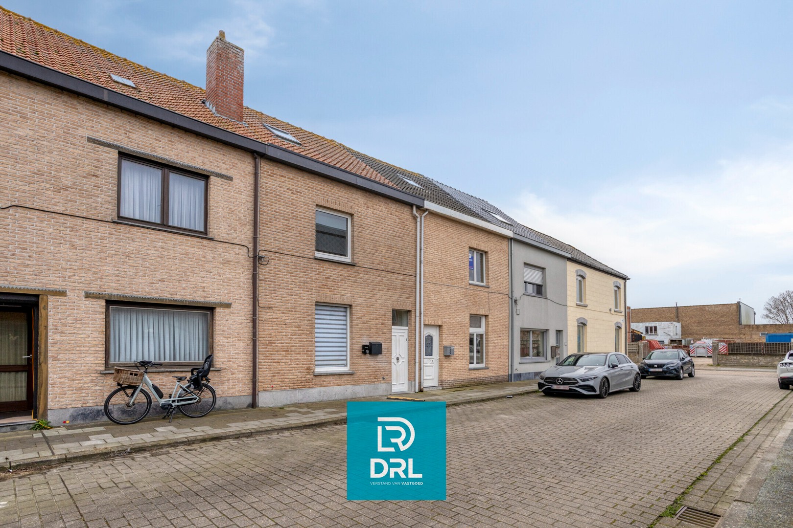 Instapklare rijwoning met slaapkamers, ingerichte zolder en optionele recreatiegrond - foto 4