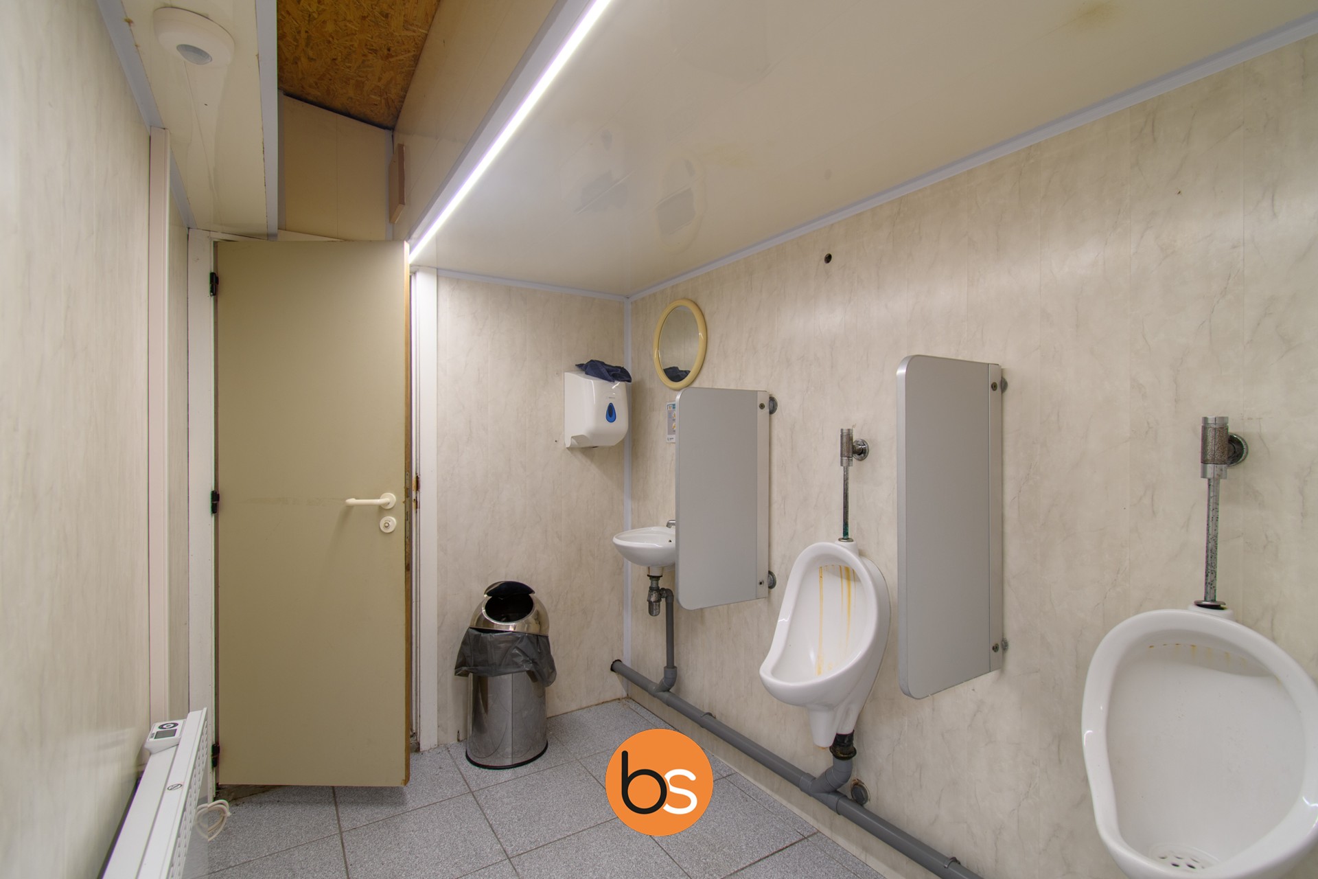 Te renoveren handelspand op topligging nabij Station en Centrum - Stationsstraat 24, Izegem - foto 5