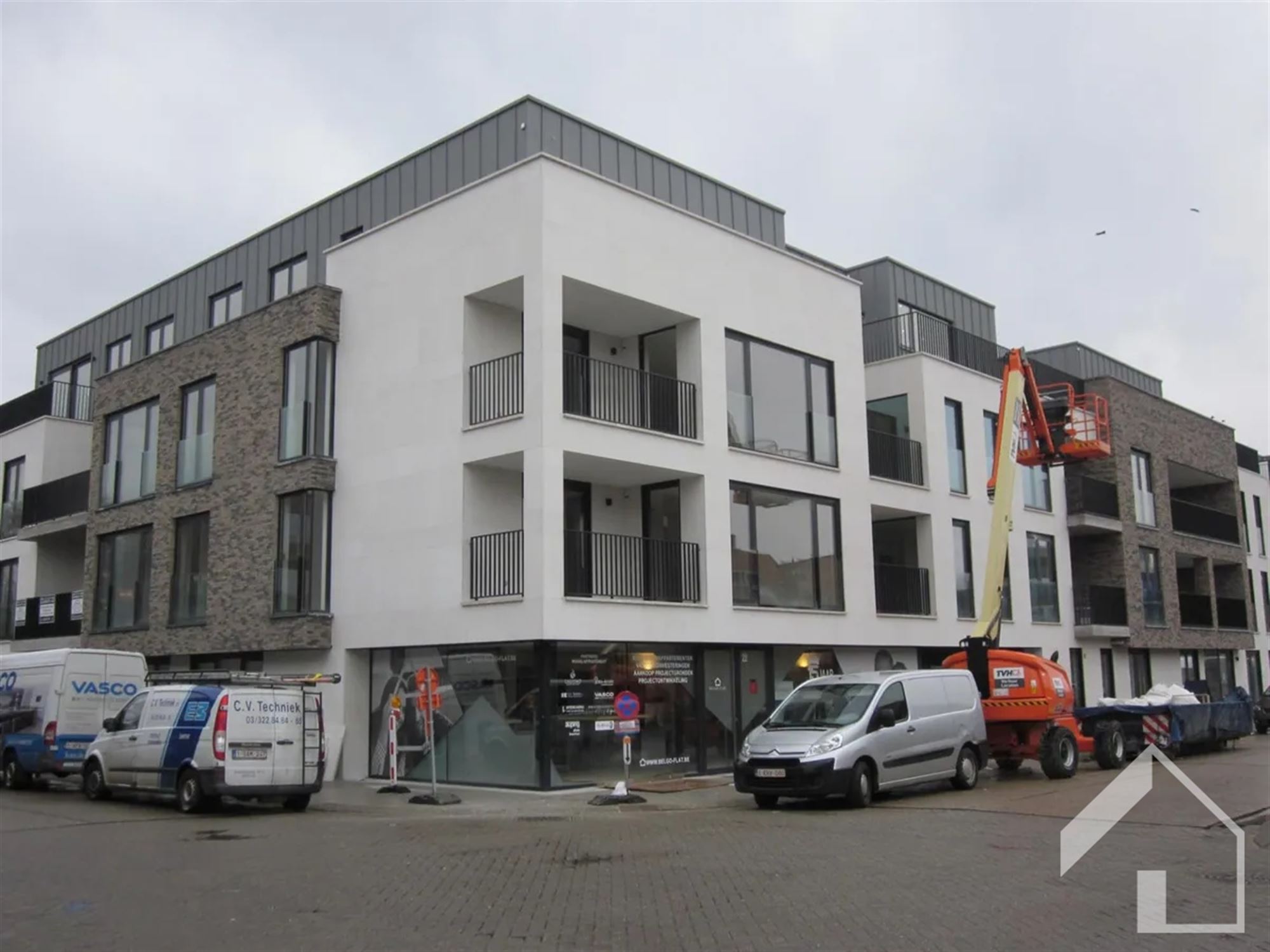 Parking / Garage - photo 1