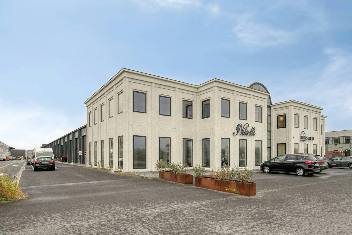 Stijlvol handelspand met tal van mogelijkheden (482 m²) te huur - foto 2