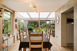 Op een uitstekende locatie te Sint-Katelijne-Waver, vlakbij Mechelen en met een vlotte verbinding naar de E19, bevindt zich deze lichtrijke...