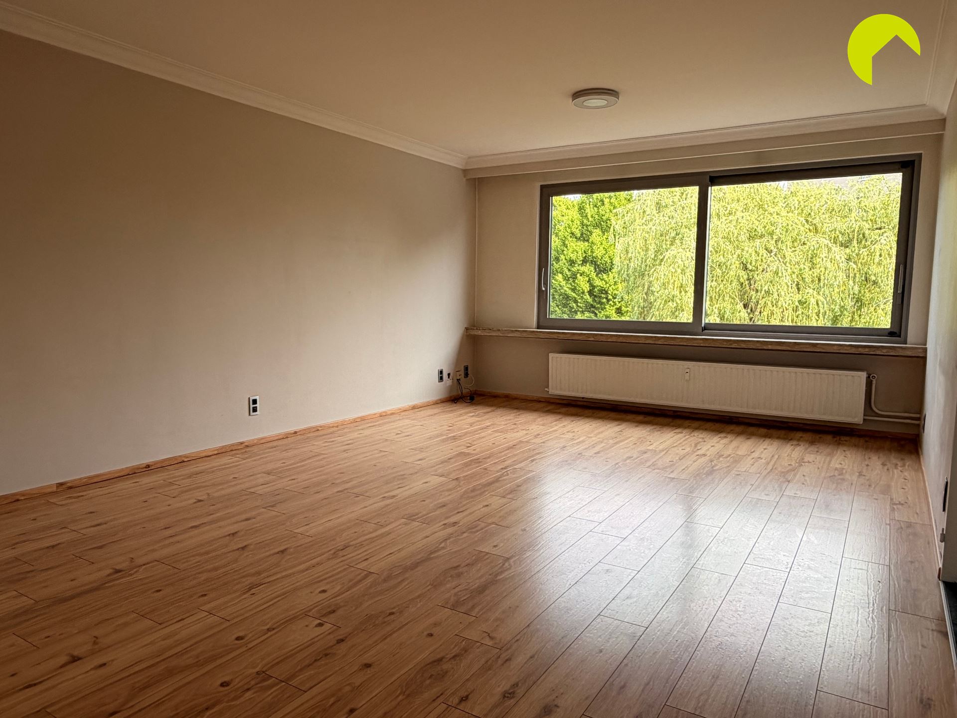 Lichtrijk 2 slpk appartement op de 2e verdieping! - foto 2