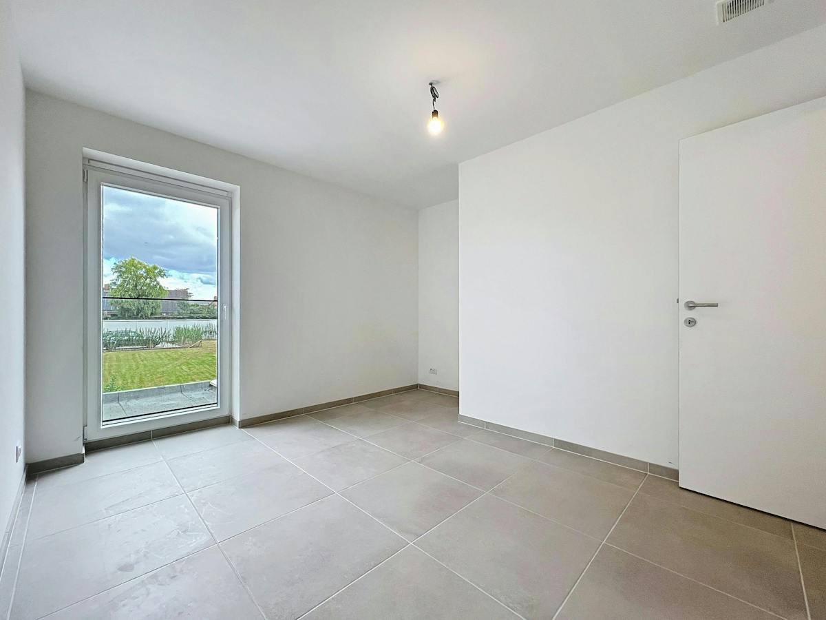 2 slaapkamer appartement met garage+sp te huur in Houthulst - foto 5