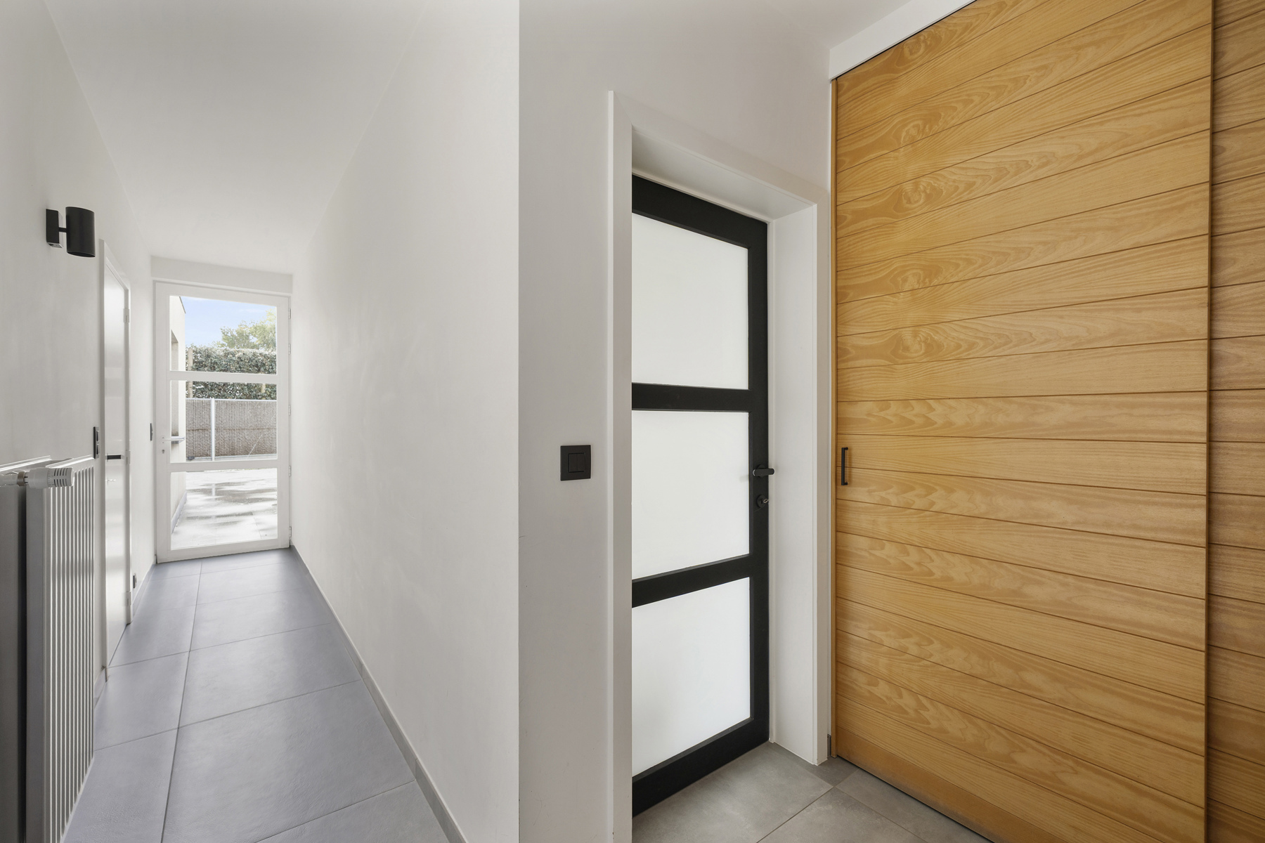 Instapklare ruime woning (4 SLPK) met garage en zonnige tuin - foto 4