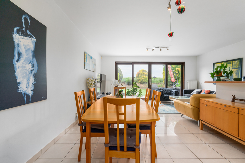 Halfopen huis met zicht op velden - foto 4