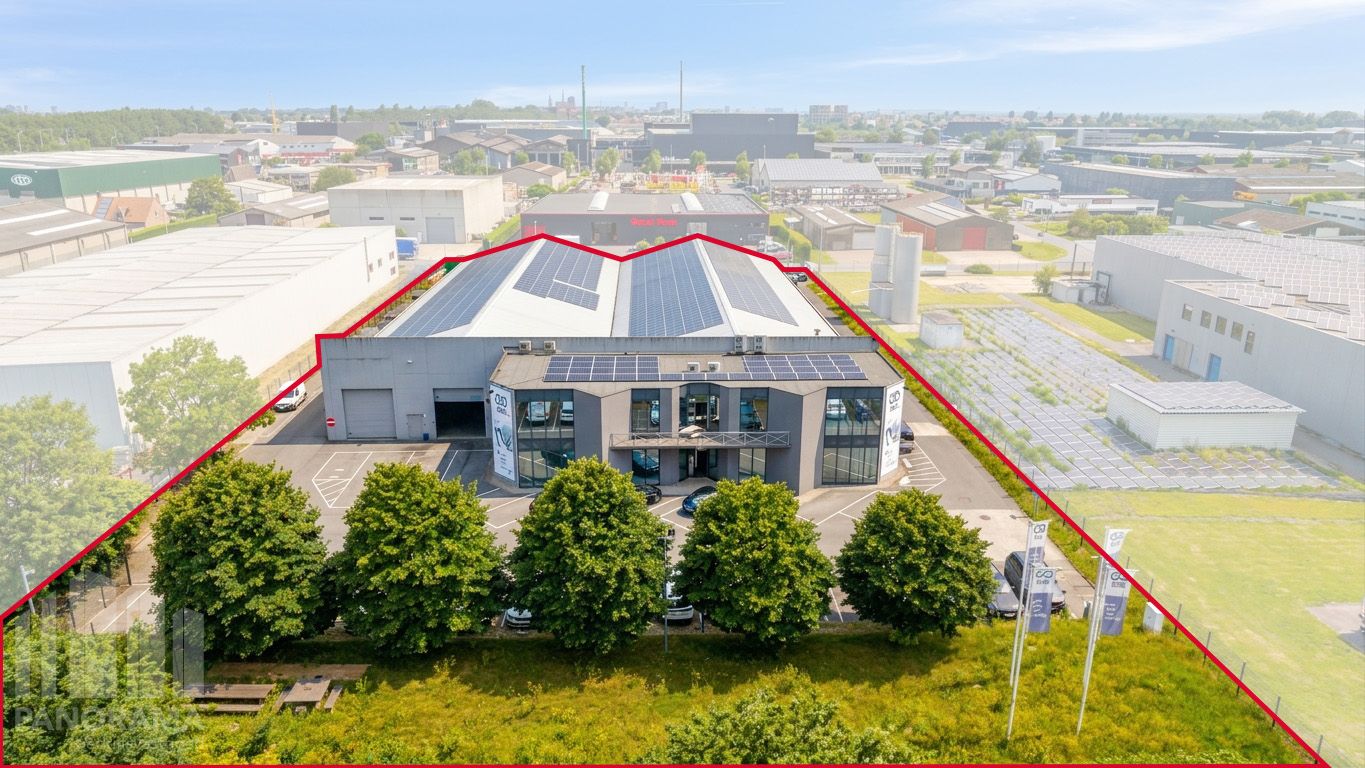 Duurzaam en hoogwaardig bedrijfsgebouw met magazijn, kantoren en uitgebreide laadinfrastructuur op toplocatie langs de E40 - foto 4
