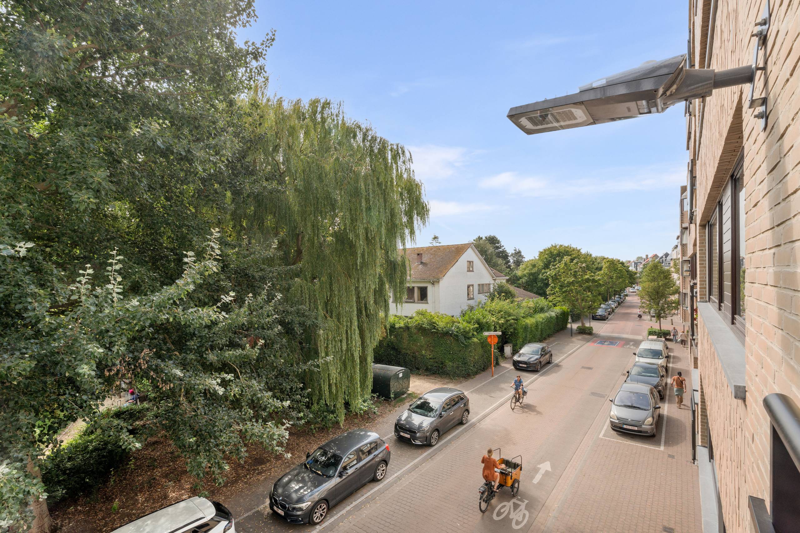 Ruim 3-slpk appartement met parkzicht te koop in Oostende! - foto 3