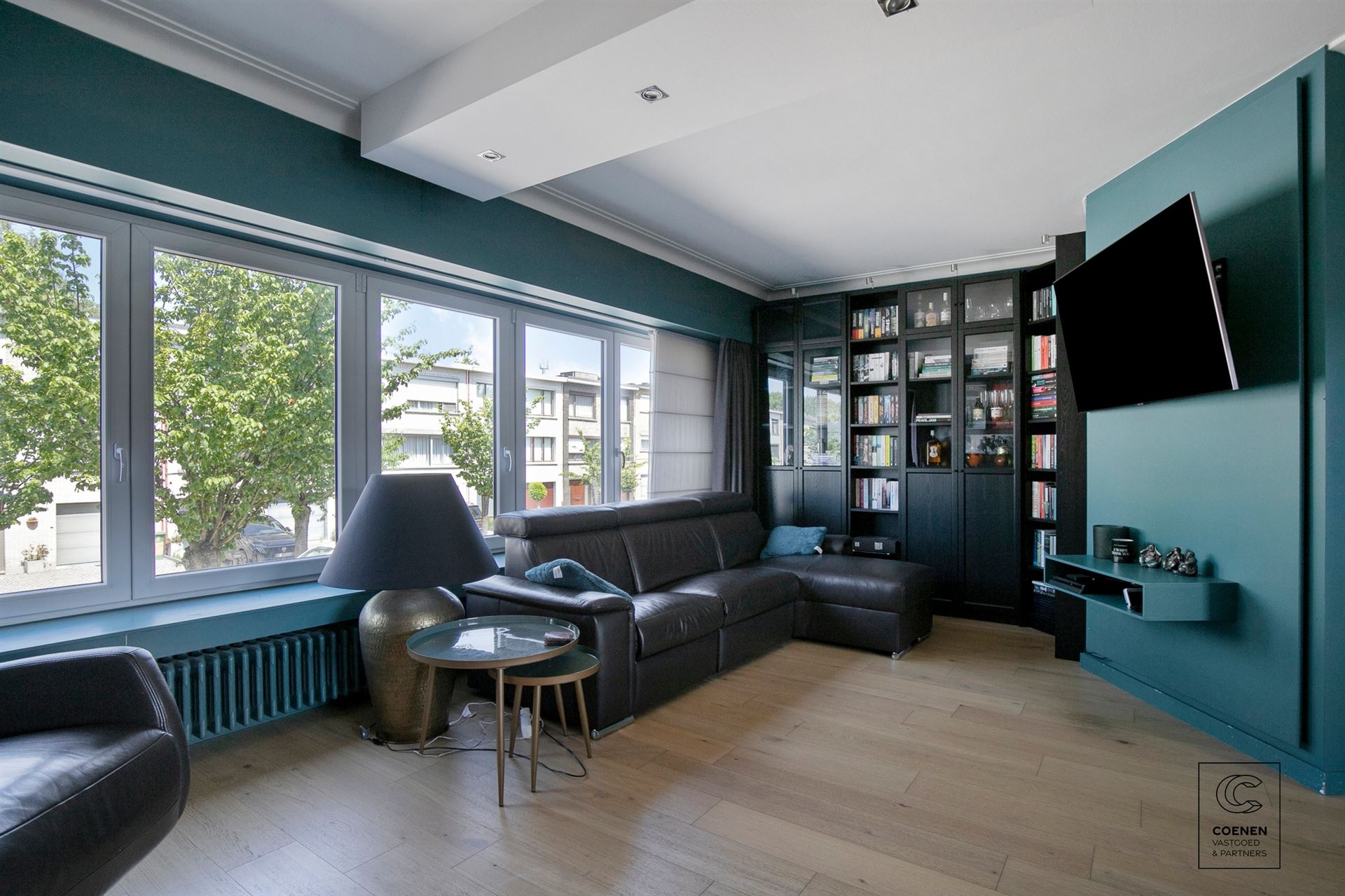 Ruime bel-etagewoning met 3 slpk's, garage en prachtige tuin! - foto 3
