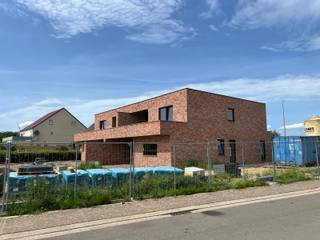 APPARTEMENT 5 IN WOONPROJECT MULHEM TE LANKLAAR.KENMERKEN APPARTEMENT 5- Gelegen op verdieping 1.- 2 Slaapkamers.- Oppervlakte: 104,98m².- Totale...