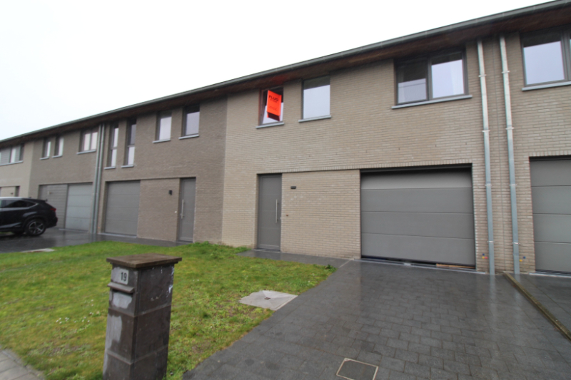 Energiezuinige woning op boogscheut van het centrum van Roeselare - foto 2