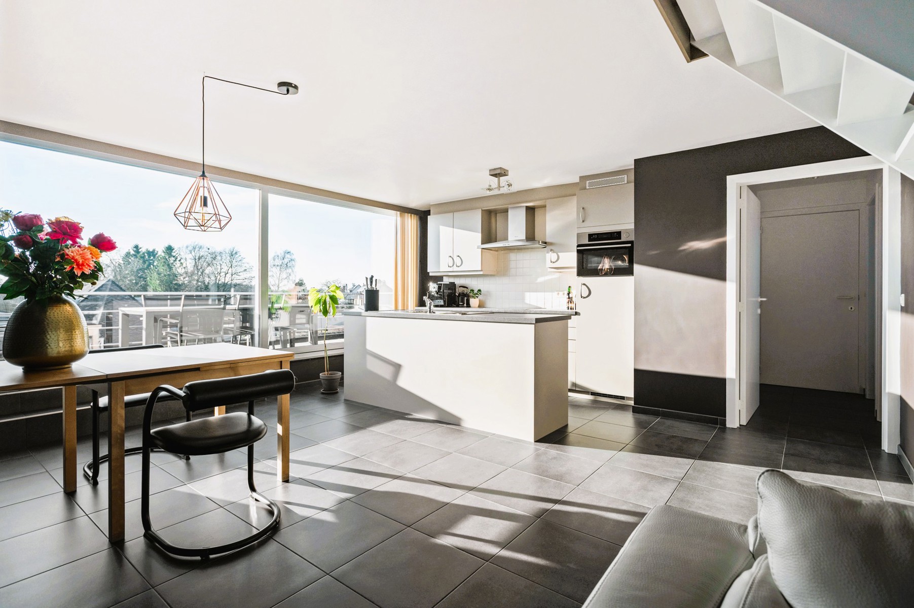 Dakappartement met zuidterras in het hart van Sint- Lenaarts - foto 2