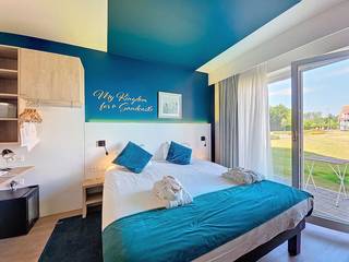 Vous êtes à la recherche d'un investissement immobilier rentable et  avec des possibilités d'utilisation privée? Cette chambre d'hôtel située au rez-de-chaussée de l'Ibis Styles Nieuport bénéficie d'un emplacement calme et central, à proximité de la plage et du port.<br />L'hôtel dispose de nombreux avantages tels qu'un espace bien-être avec piscine intérieure, sauna avec infrarouge, hammam, et un bar avec terrasse ensoleillée.<br />Chaque trimestre, vous recevrez une part du revenu d'exploitation sans être responsable de sa gestion. Vous bénéficiez en outre de la possibilité, en dehors de la haute saison, d'utiliser votre propre chambre ou un logement équivalent jusqu'à 30 jours par an, selon une formule convenue à l'avance.