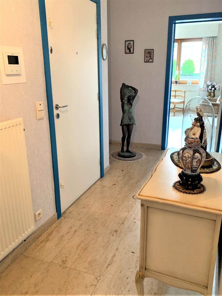 Appartement met staanplaats dicht bij centrum en station! - foto 5