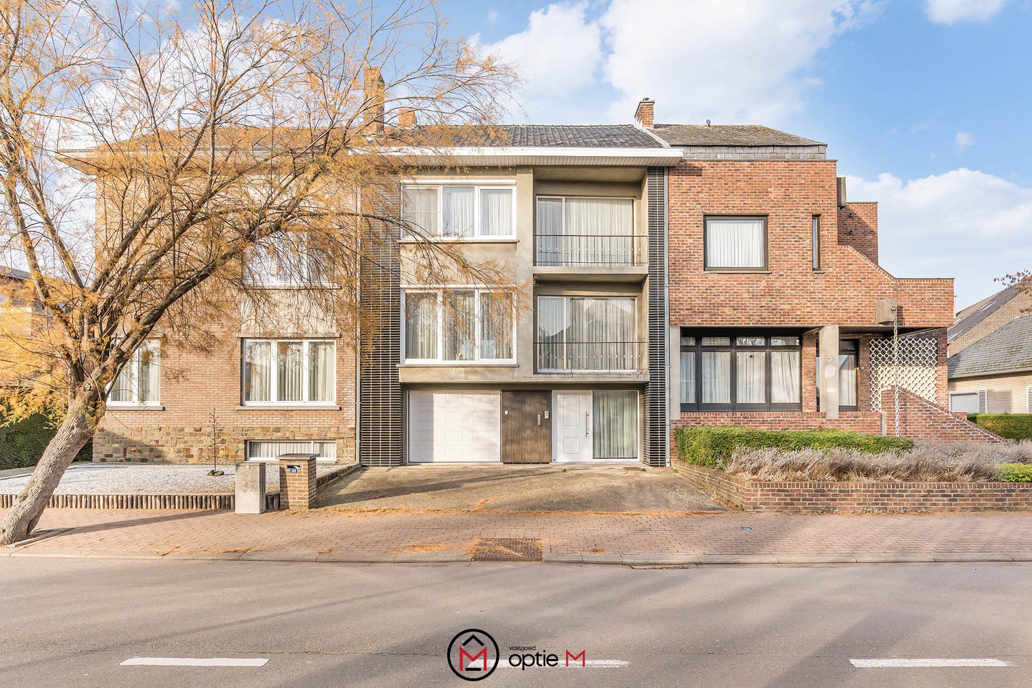 Karaktervolle woning met tuin te koop in centrum Bilzen - foto 1