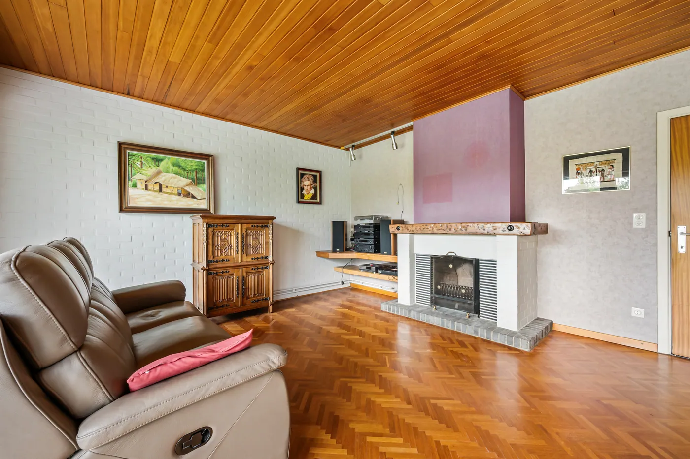 Karaktervolle bungalow op een royaal perceel te koop in het groene Laarne - foto 4